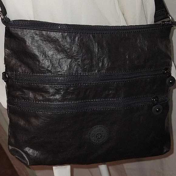 Kipling black nylon crossbody purse - Picture 1 of 8